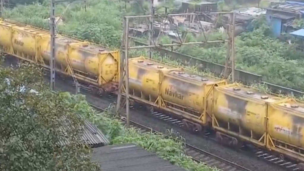 central railway freight train breakdown affects local services mumbai