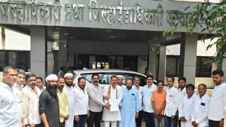 emand to declare wet drought in Nanded Congress District President signature emand to declare wet drought in Nanded Congress District President signature