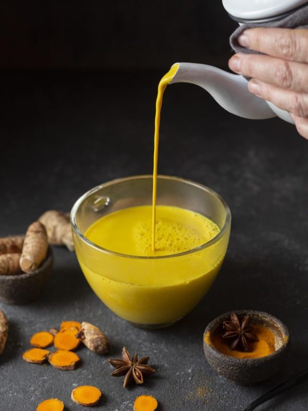 haldi milk before sleep