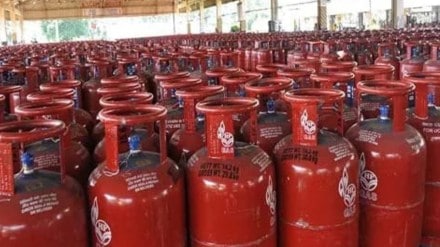 Shortage of gas cylinders during festivals in Nashik news
