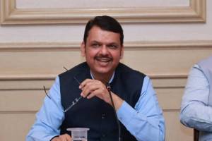 Planning of river linking project with Chief Minister Fadnavis and Water Resources Minister
