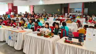 dombivli blossom international school students present 702 projects in knowledge fair exhibition