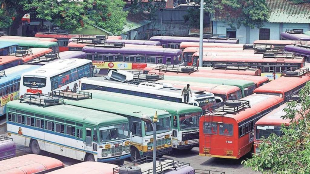 MSRTC contract worker issues MSRTC contract worker issues