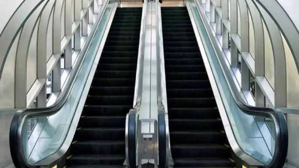Central Railway escalators Facilities