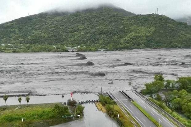 typhoon ragasa in pictures