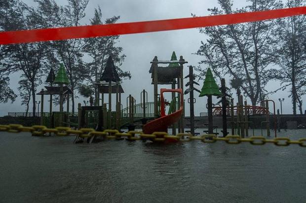 typhoon ragasa in pictures