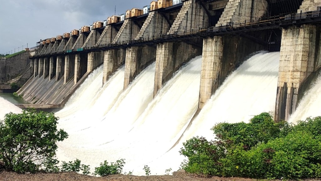 ncp Sharad Pawar group demands water release from Girna dam dharangaon