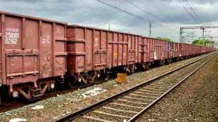 n Badlapur Ambernath a wheel of a goods train derailed