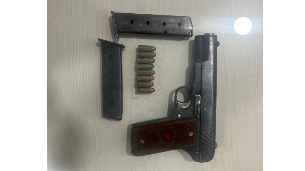 gun found in possession of a trader residing in Jaripatka