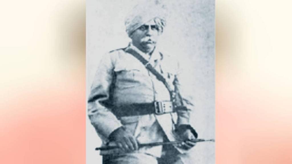 stunning photo of the first Director General Dr Hedgewar in the Sangh uniform