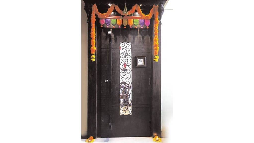 Loksatta wasturang Dussehra festival brings prosperity to homes