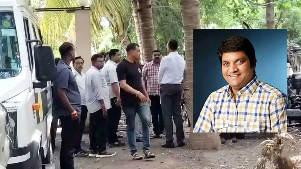 jalgaon former mayor lalit kolhe in police custody over bogus call center raid case
