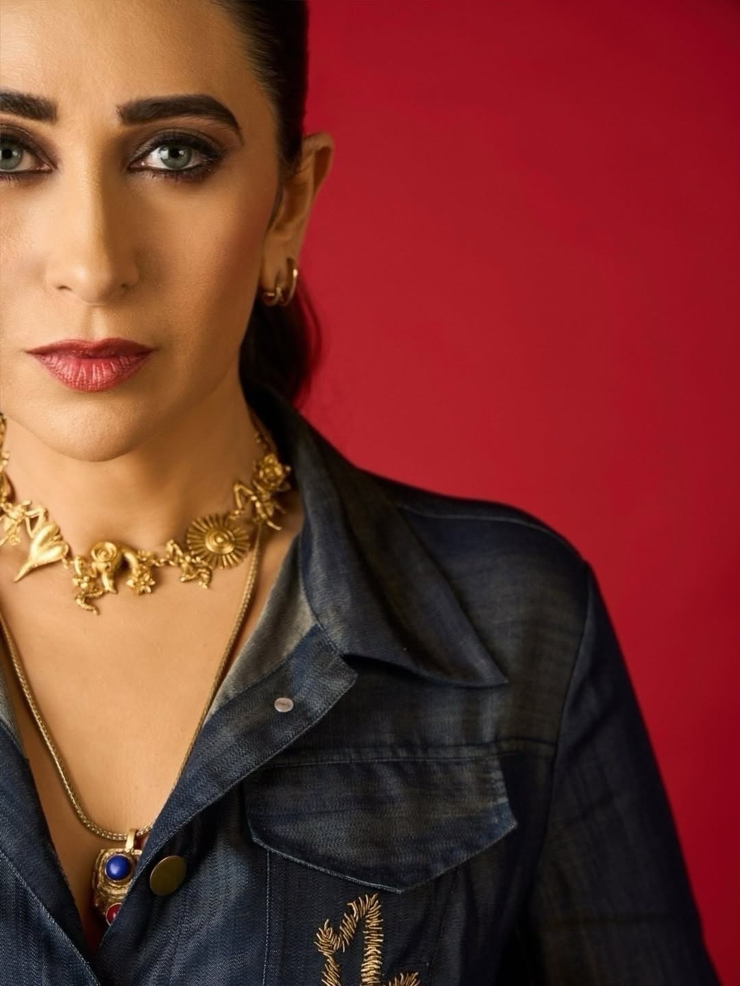 karisma kapoor wants share in ex husband property