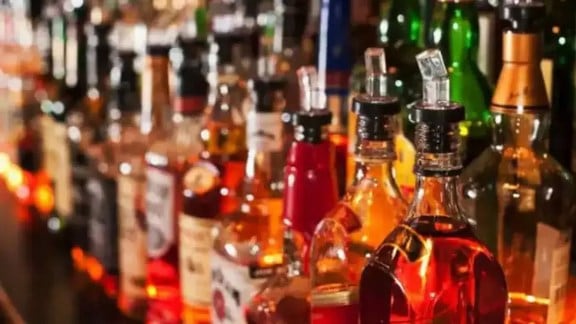 kerala onam festival liquor sell