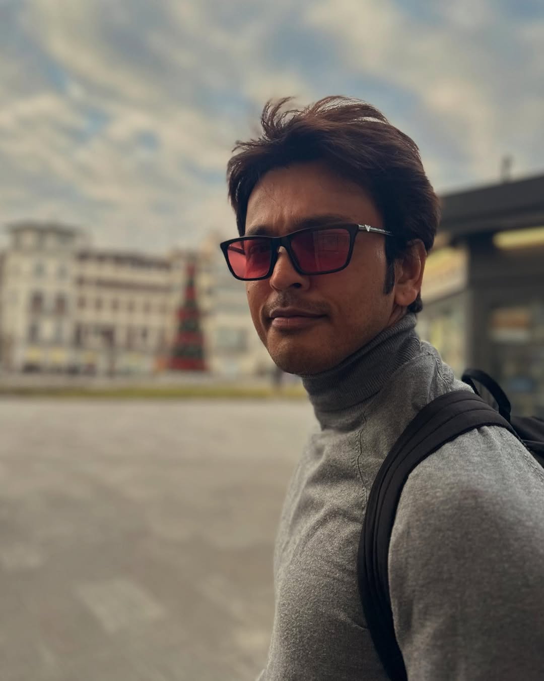 lalit prabhakar surname