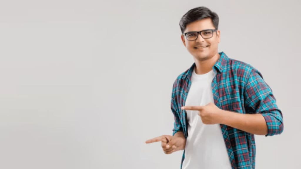 23-year-old salaried employee shares how he reaches Rs 50 lakhs net worth in Reddit post marathi news