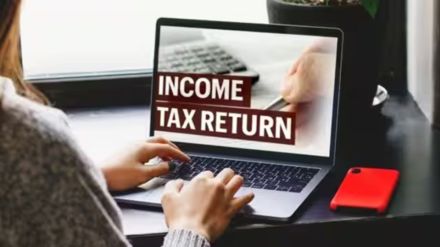 Does Income Tax Department delay big Income tax refund like above Rs 50,000