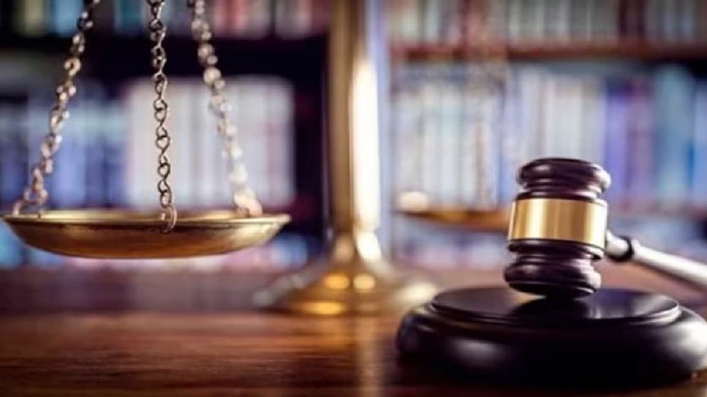 प्रवेशाची पायरी: विधि क्षेत्रातील करिअर (लोकसत्ता टिम)