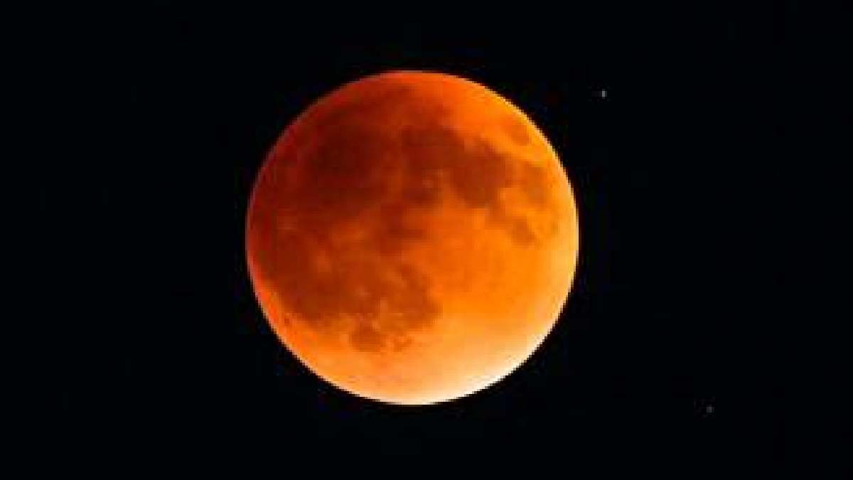 Total Lunar Eclipse Blood Moon 7 september 2025 

