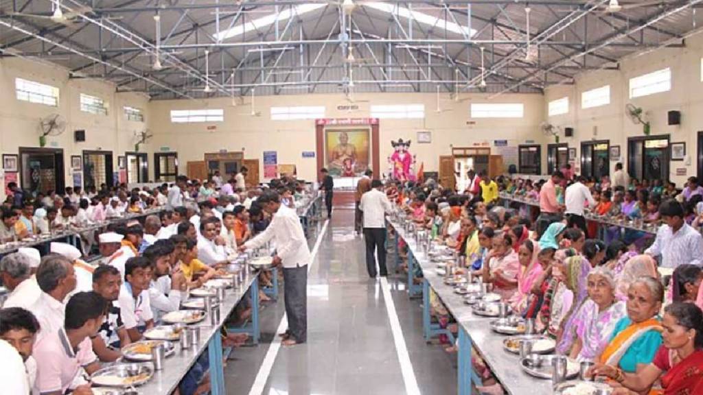 Municipal elections in Sangli Mahaprasad organized by Ganesh festival mandal