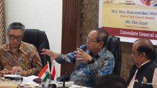 Indonesian Consulate General eddy wardoyo interacted with entrepreneurs in Kolhapur