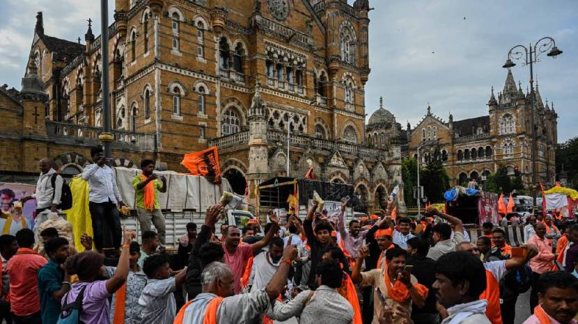 maratha morcha mumbai dance