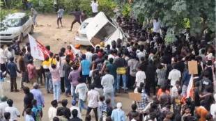 Tribal organizations silent march at Nandurbar Collectorate turns violent