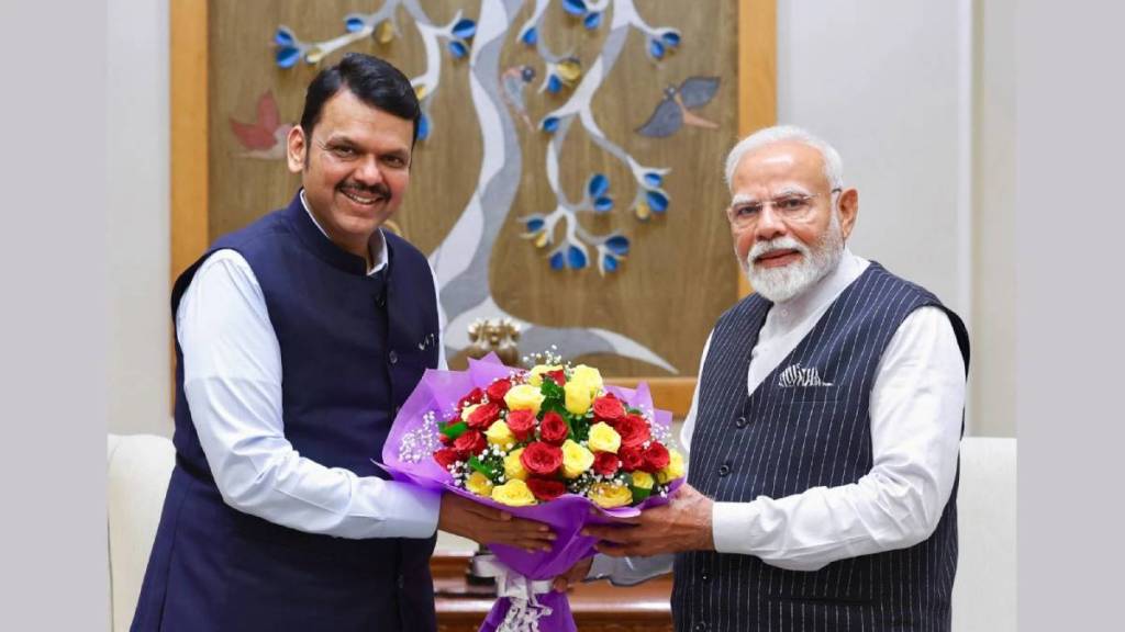 PM Modi Fadnavis meeting