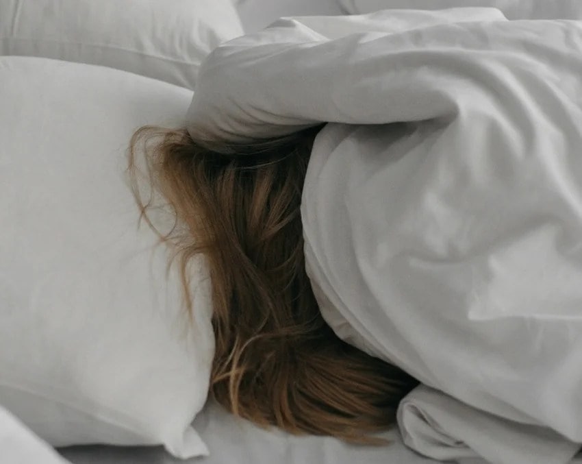 morning mistakes that secretly ruin your health and mood