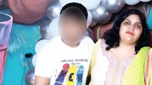 mother son suicide noida