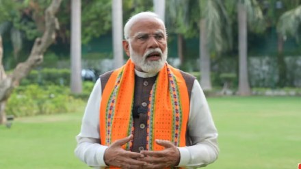 Narendra modi accuses congress of supporting pakistan trained terrorists instead of indian army Narendra modi accuses congress of supporting pakistan trained terrorists instead of indian army