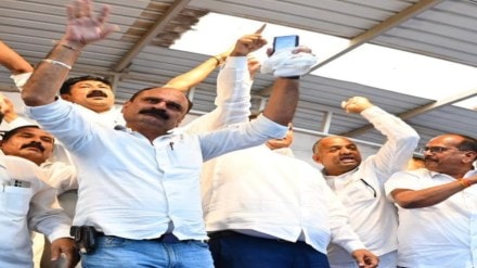 nashik education body meeting violence nitin thackeray