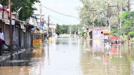 jayakwadi dam water release godavari river paithan and villages flood