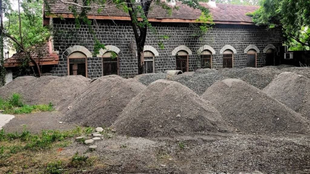 artificial sand production