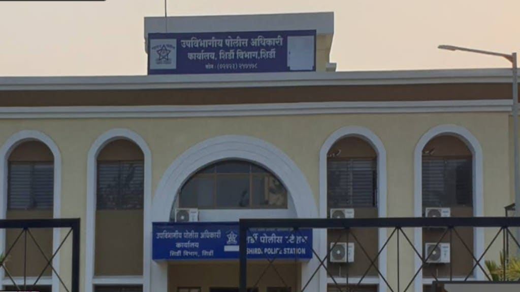 shirdi police parents case torture abuse children