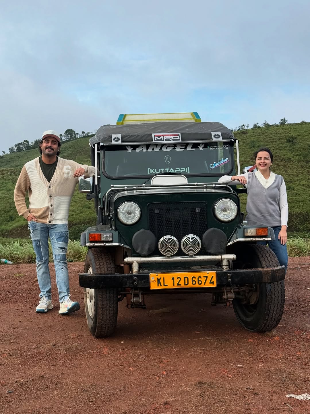 shrenu parikh akshay mhatre kerala trip