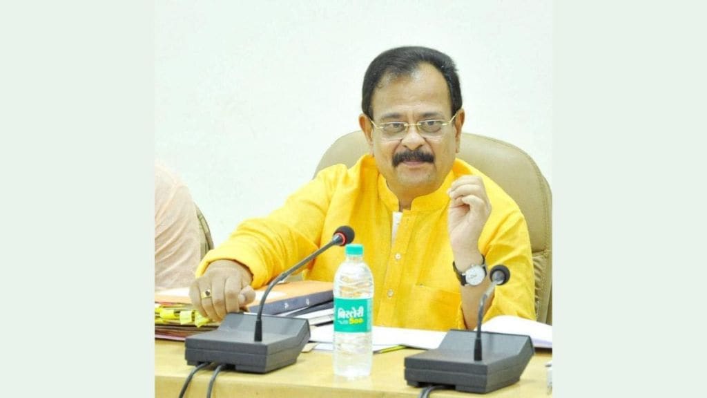 amravati rajkamal flyover demolition closure sunil deshmukh criticism beautification fund controversy