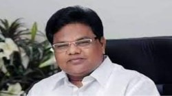 बीडमधील मराठा समाजातील चार तरुणांच्या कुटुंबीयांना आर्थिक मदत; आमदार तानाजी सावंत यांच्याकडून तिघांना प्रत्येकी तीन लाख सुपूर्द…