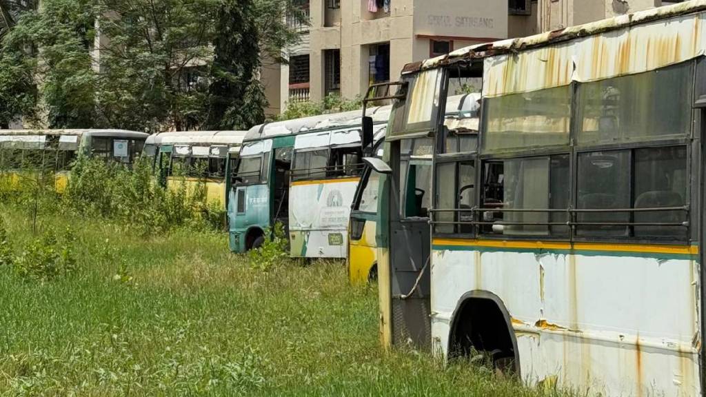 Vasai Virar Municipal Corporation toilets dilapidated buses