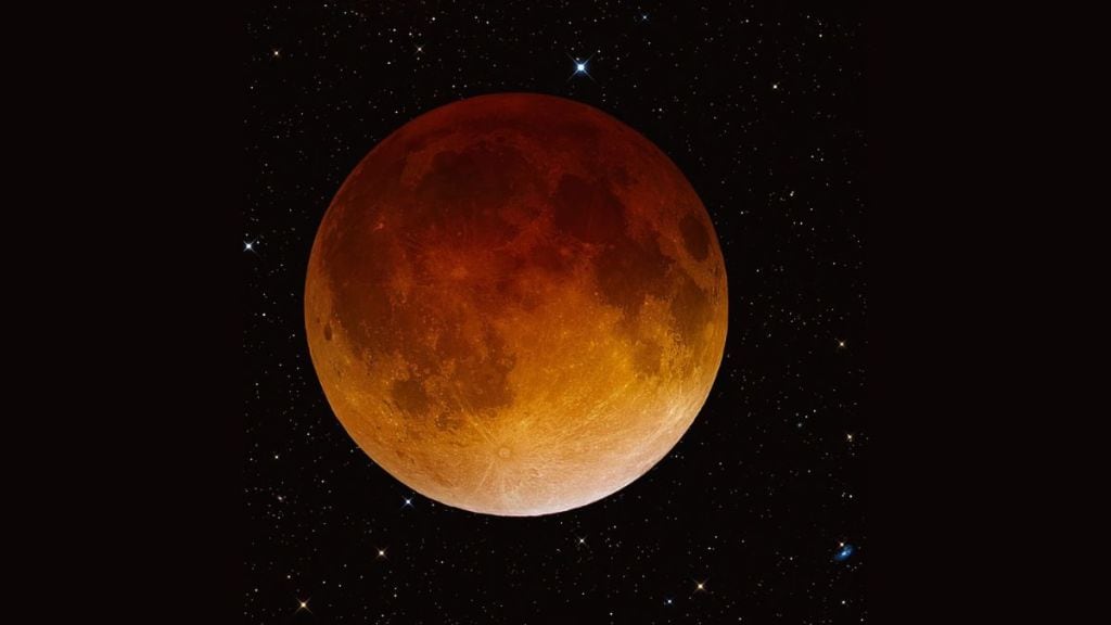 pune jyotirvidya parisanstha organizes skywatch for total lunar eclipse bloo moon pune