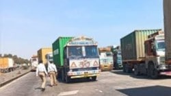 पुण्यात अवजड वाहनांनी घेतला १,४७५ जणांचा बळी; ५०० पादचाऱ्यांचा समावेश…