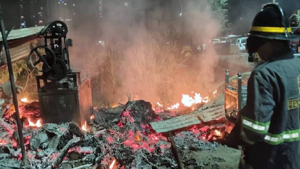 25 fire incidents in four days during Diwali in Thane 25 fire incidents in four days during Diwali in Thane