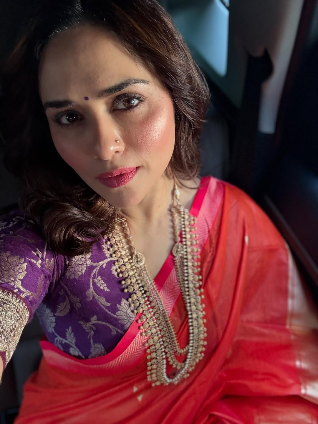 amruta Khanvilkar 
