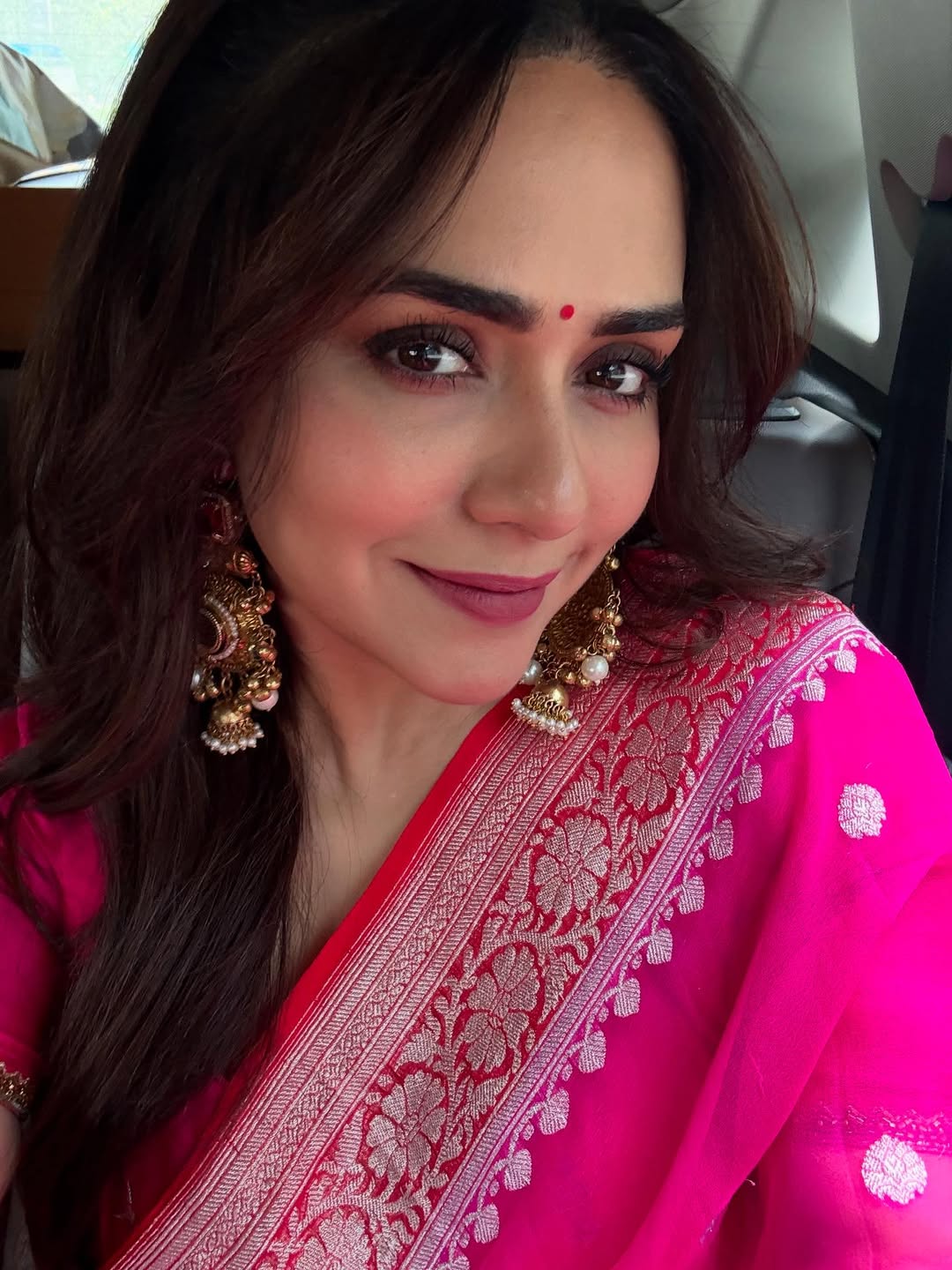 amruta Khanvilkar 