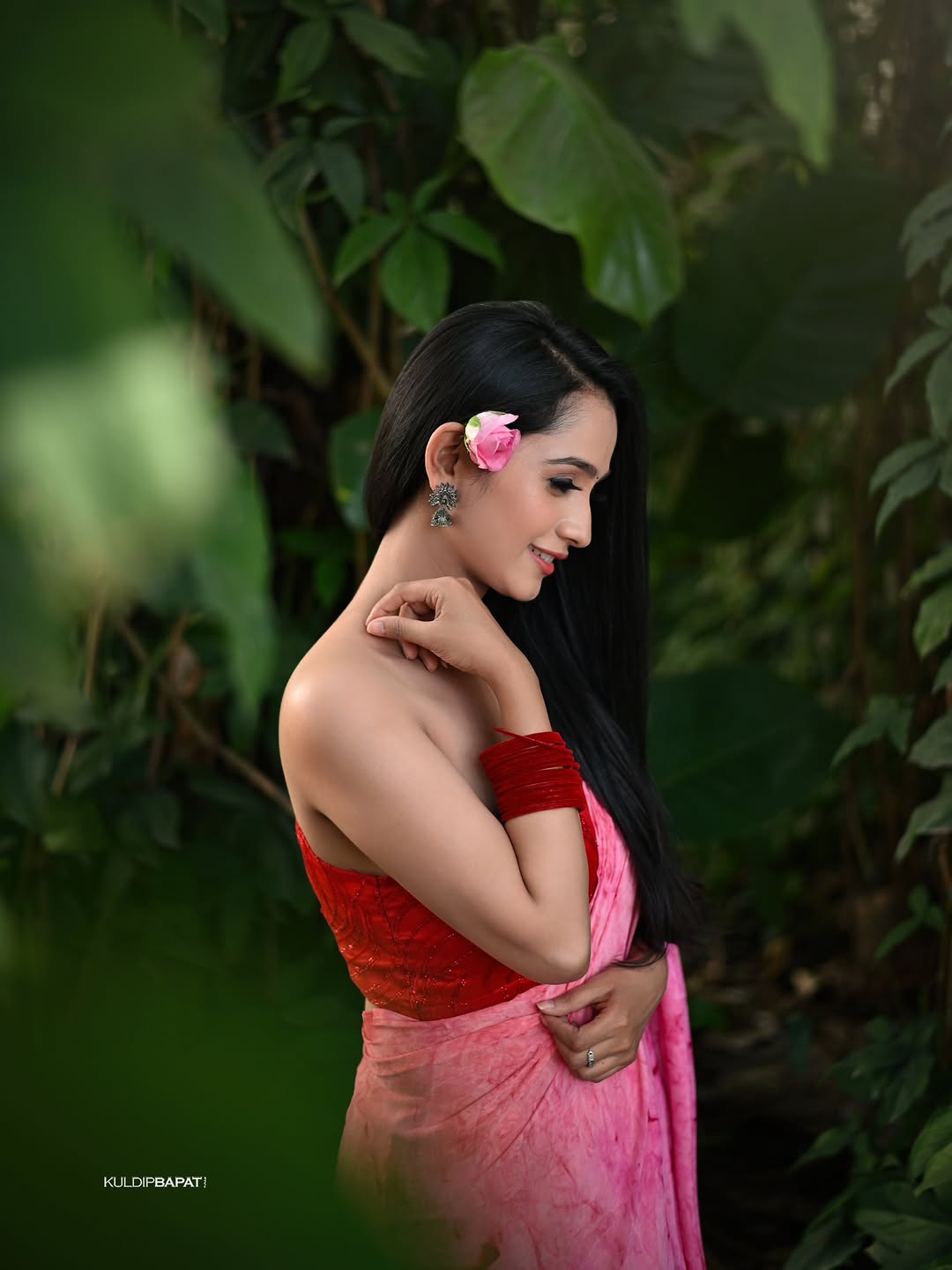 Marathi actress divya subhash pugaonkar