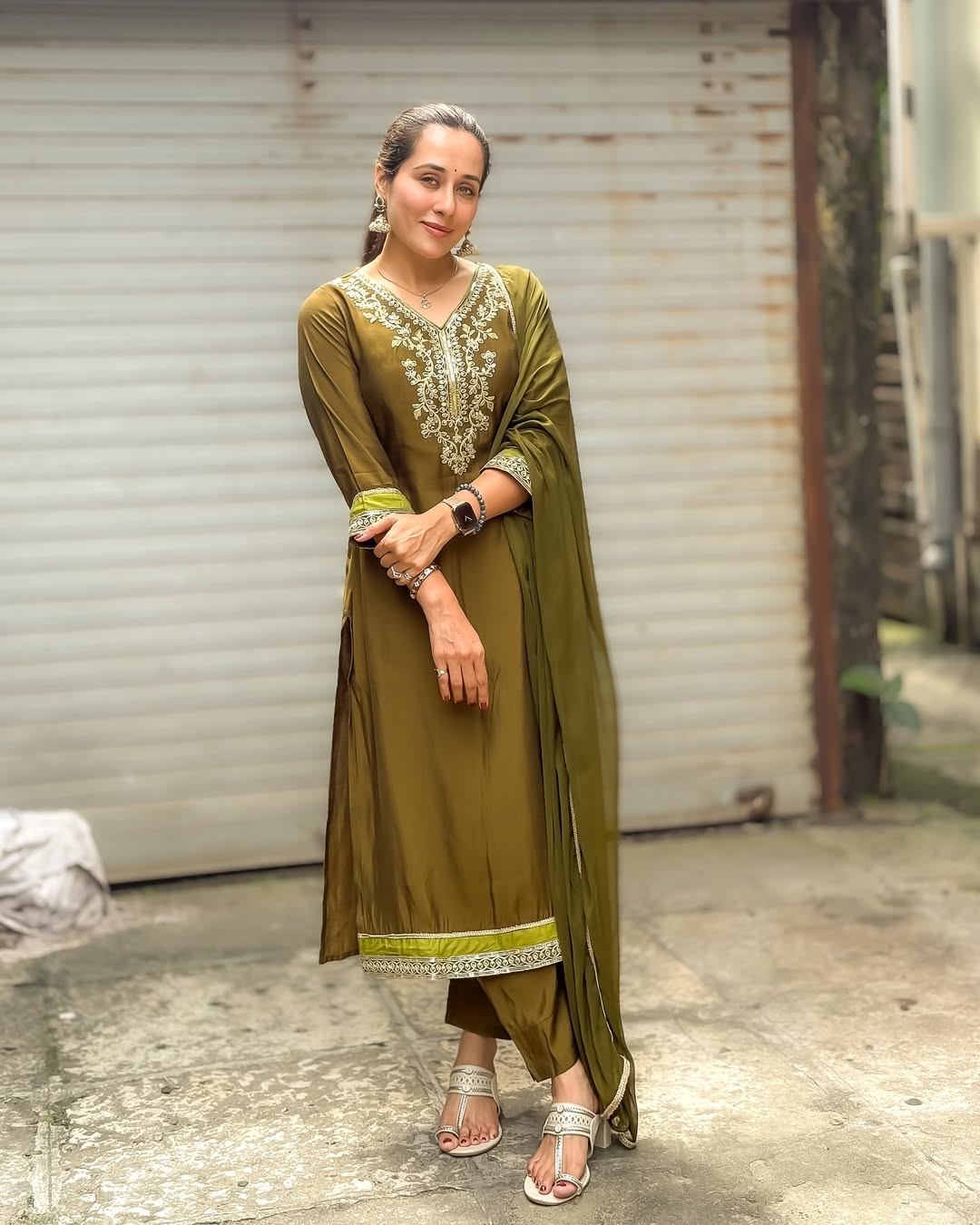 Marathi actress tejaswini lonari