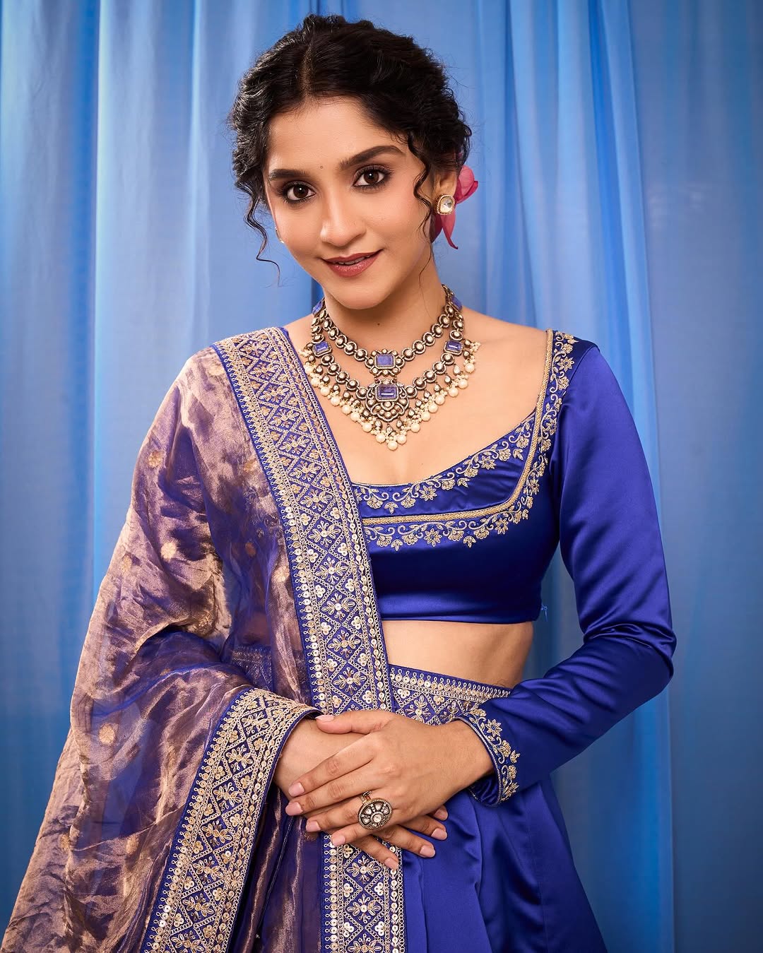 shivani sonar Blue lehenga royal photoshoot