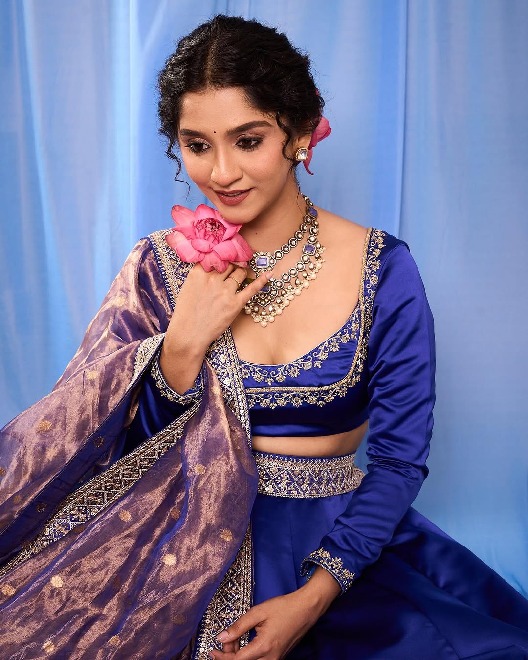 shivani sonar Blue lehenga royal photoshoot