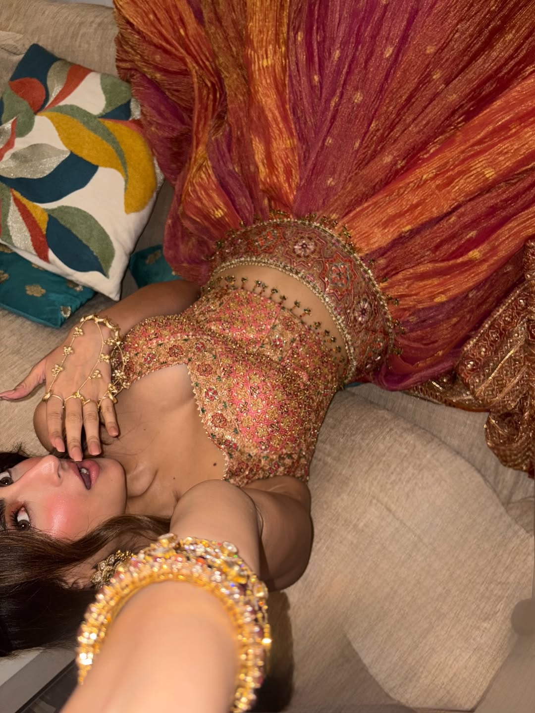 palak tiwari traditional look