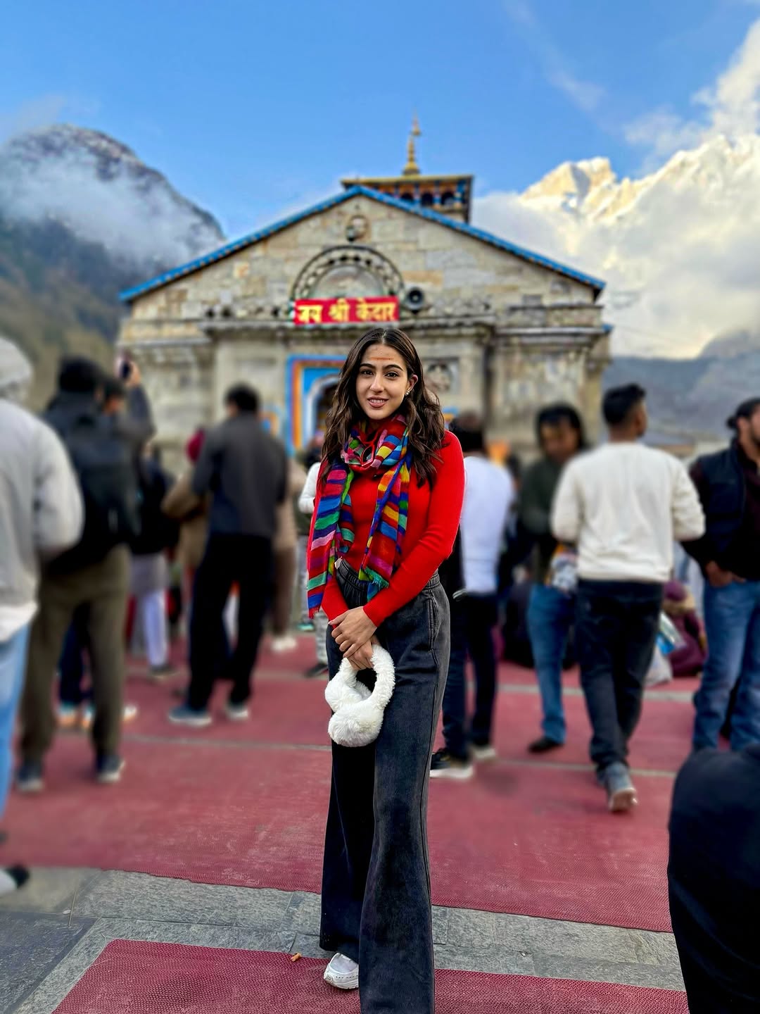 Sara Ali Khan Kedarnath visit